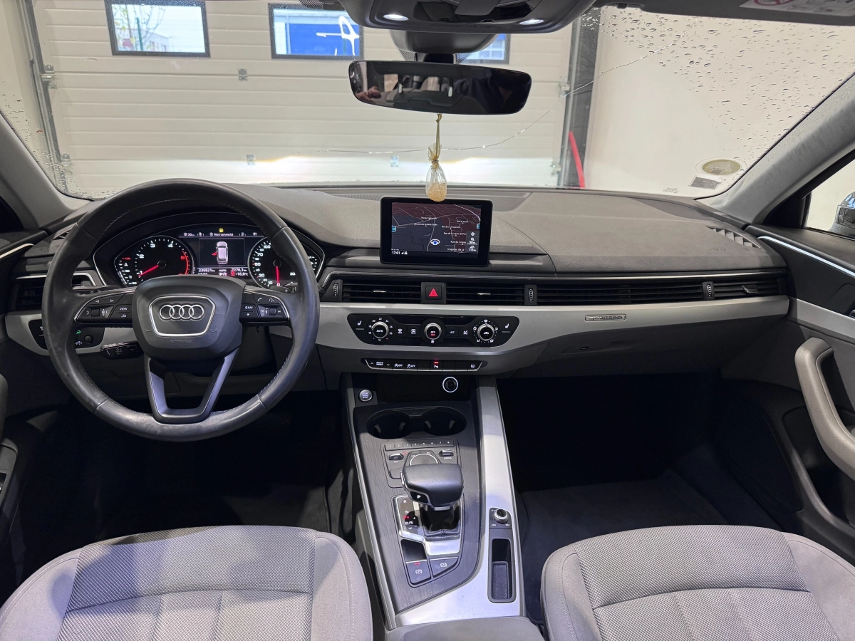 Audi A4 - photo 14
