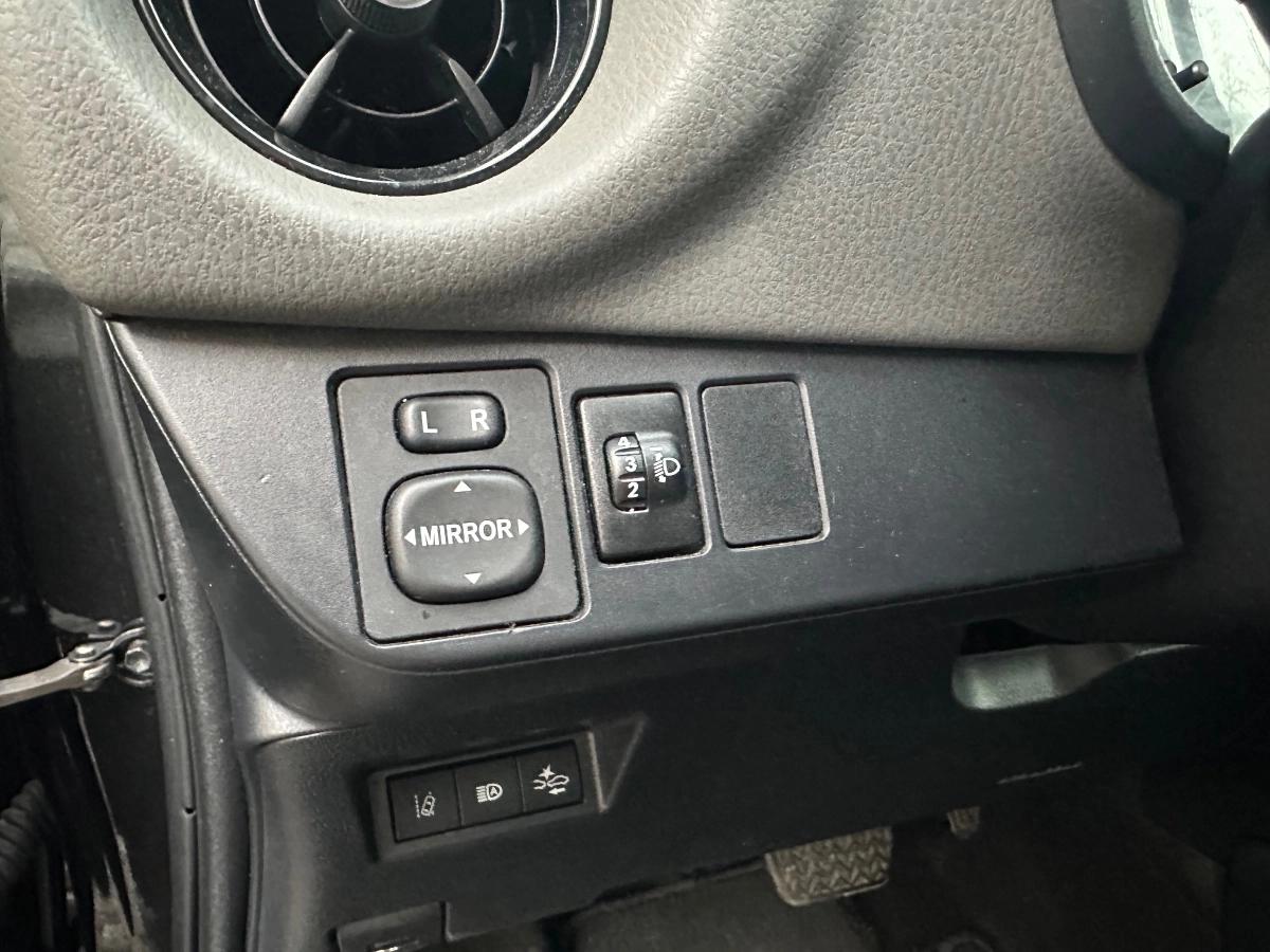 Toyota Yaris 1.5 VVTI 100H 75 HYBRID FULL-HYBRID FRANCE BVA