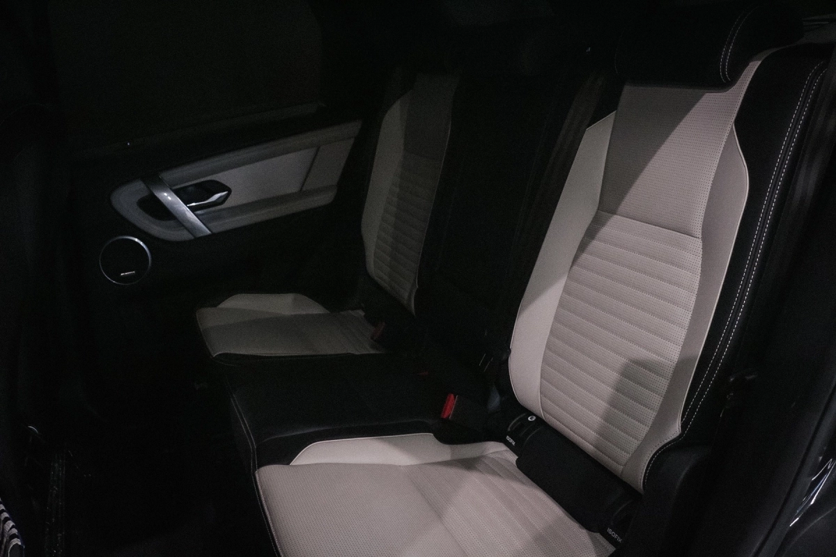 Land Rover Discovery Sport - photo 15