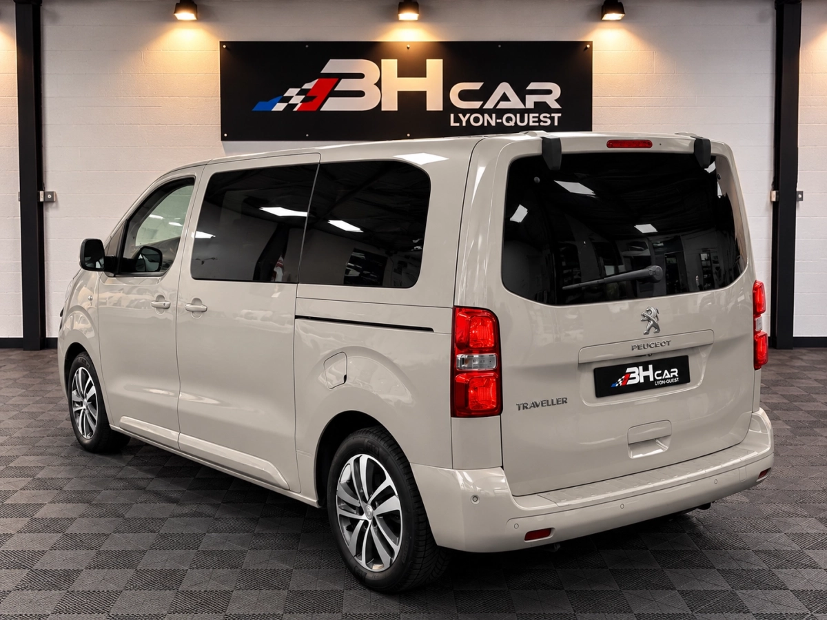 Peugeot Traveller - photo 3