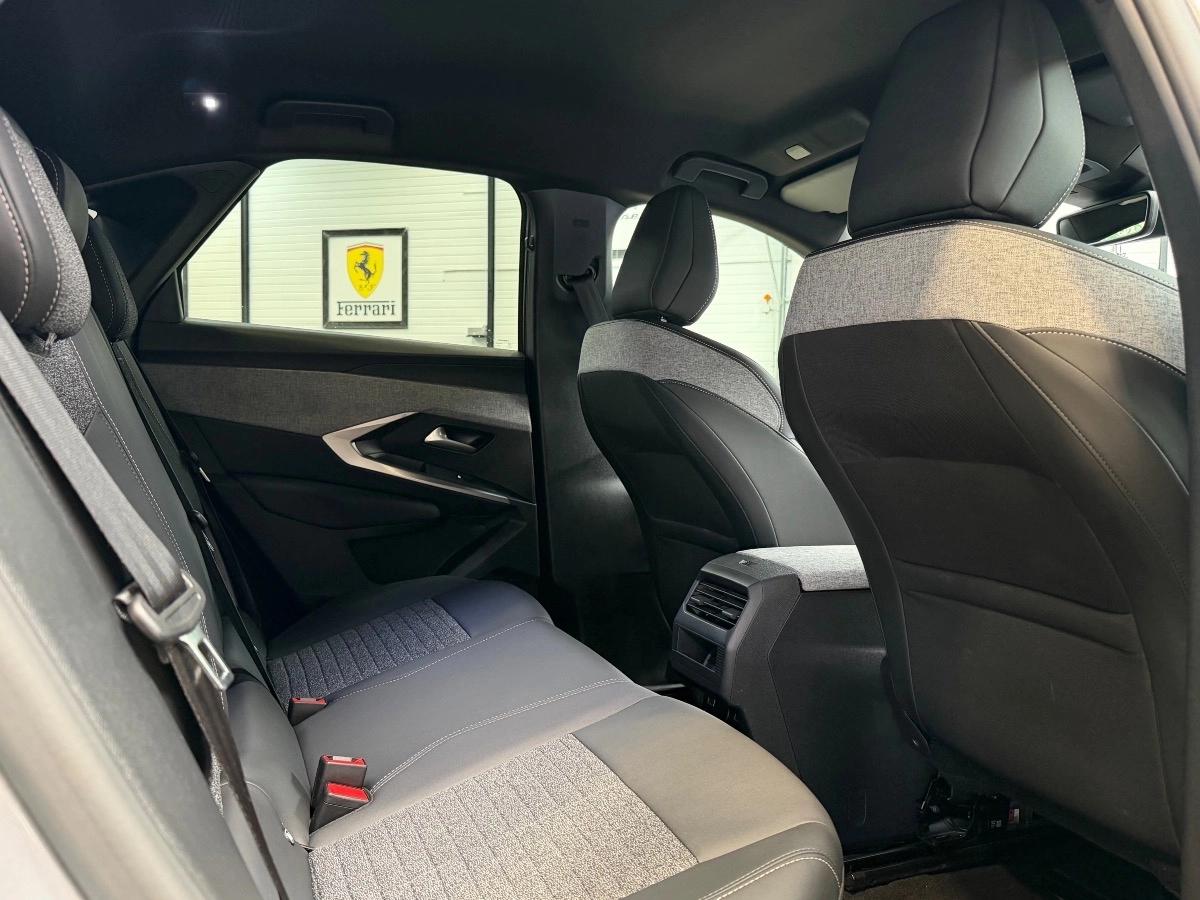 PEUGEOT 3008 1.2 HYBRID E-DSC6 136CH - FINITION ALLURE - 1ERE MAIN - TVA RECUPERABLE