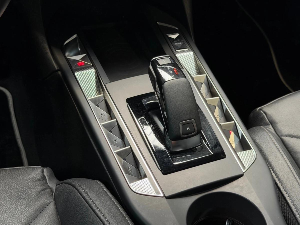 Ds Automobiles Ds 3 ESPRIT DE VOYAGE 136 CV RIVOLI / 1° MAIN / 360°