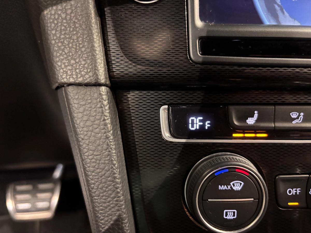 Aperçu indisponible de Volkswagen Golf