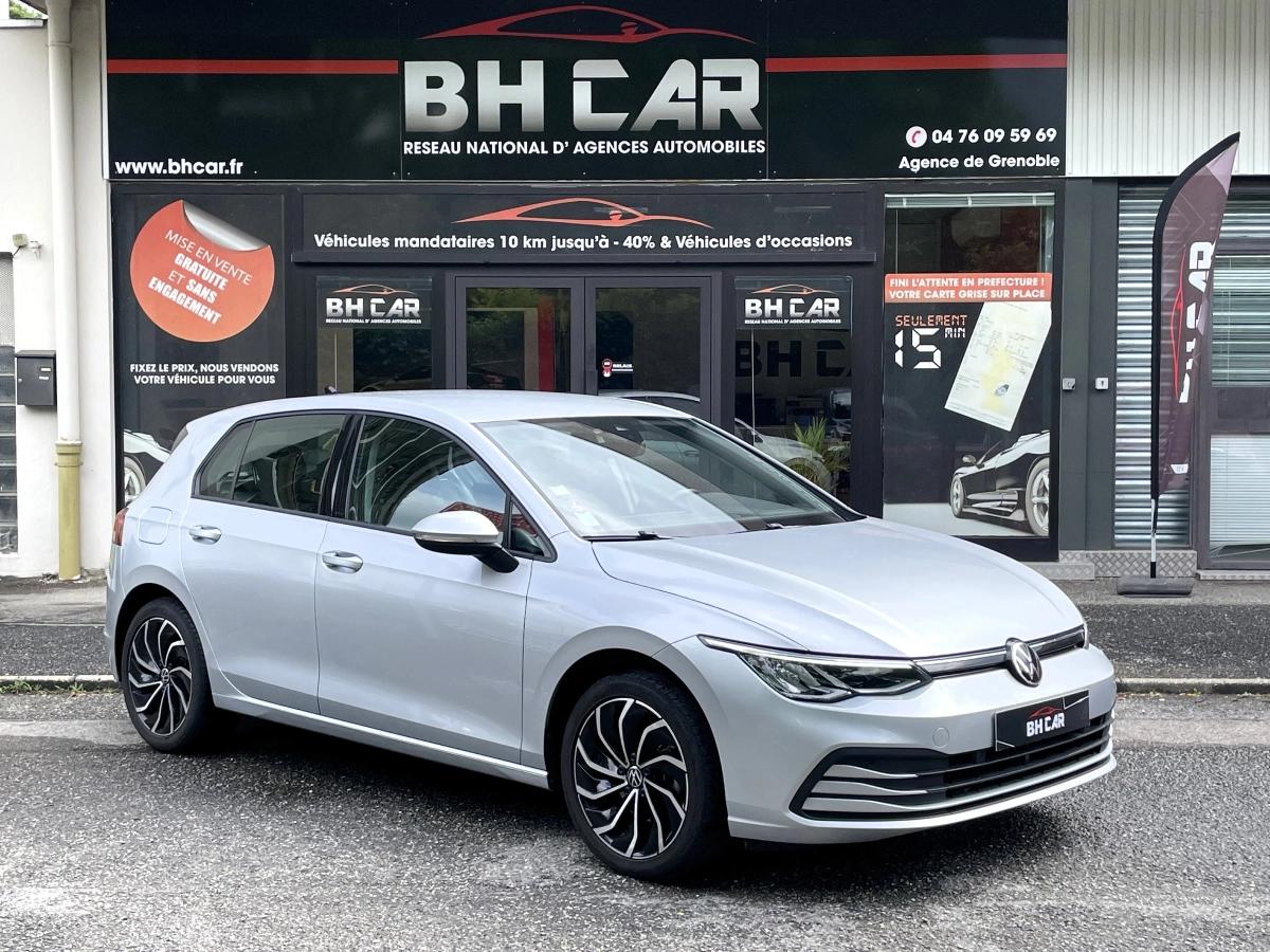 Image: Volkswagen Golf 8 1.5 E-TSI 150cv MHEV LIFE DSG7