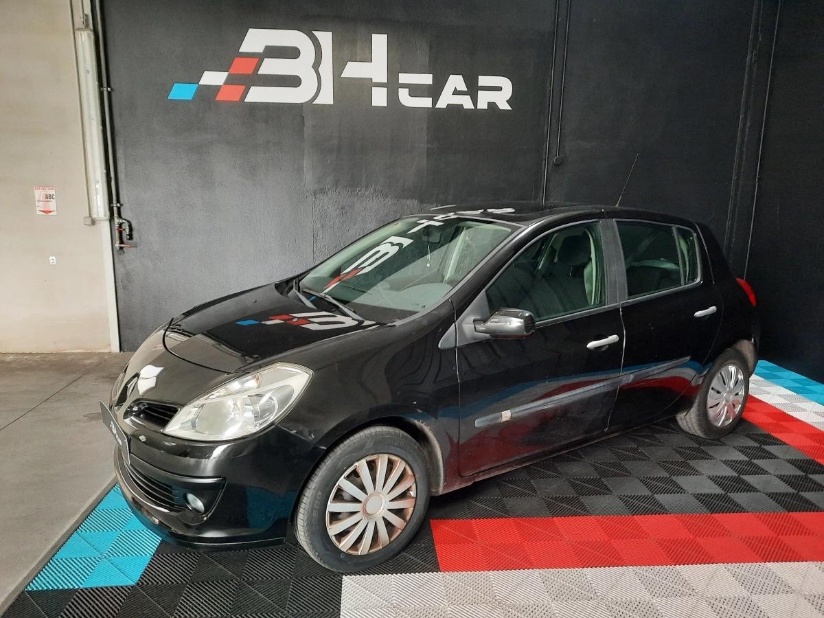 Image: Renault Clio 1.2 TCE 100 DYNAMIQUE