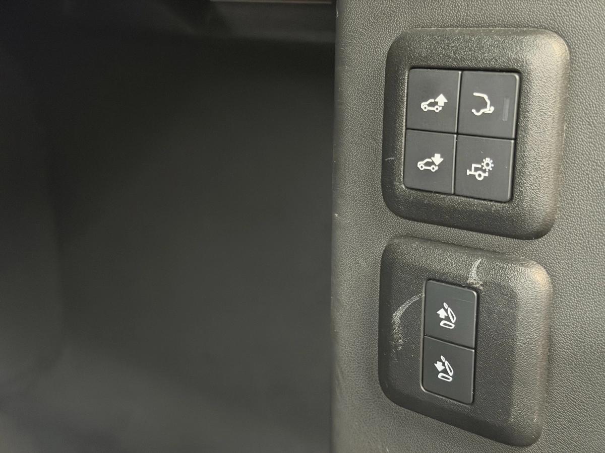 Land Rover Range Rover LWB 5.0 565 SUPERCHARGED SVAUTOBIOGRAPHY 4WD BVA