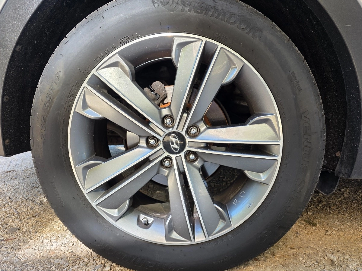Hyundai Santa Fe - photo 31