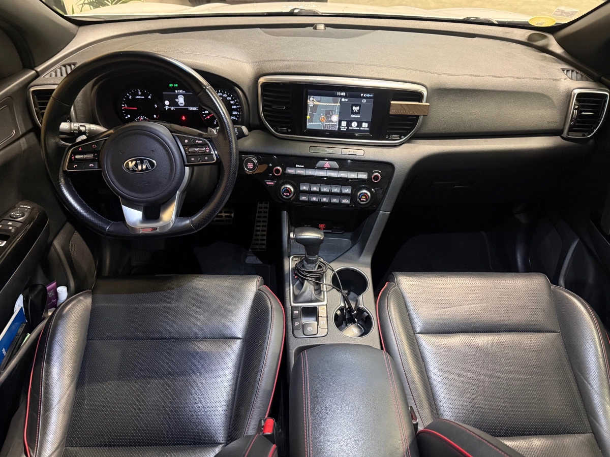Kia Sportage - photo 9