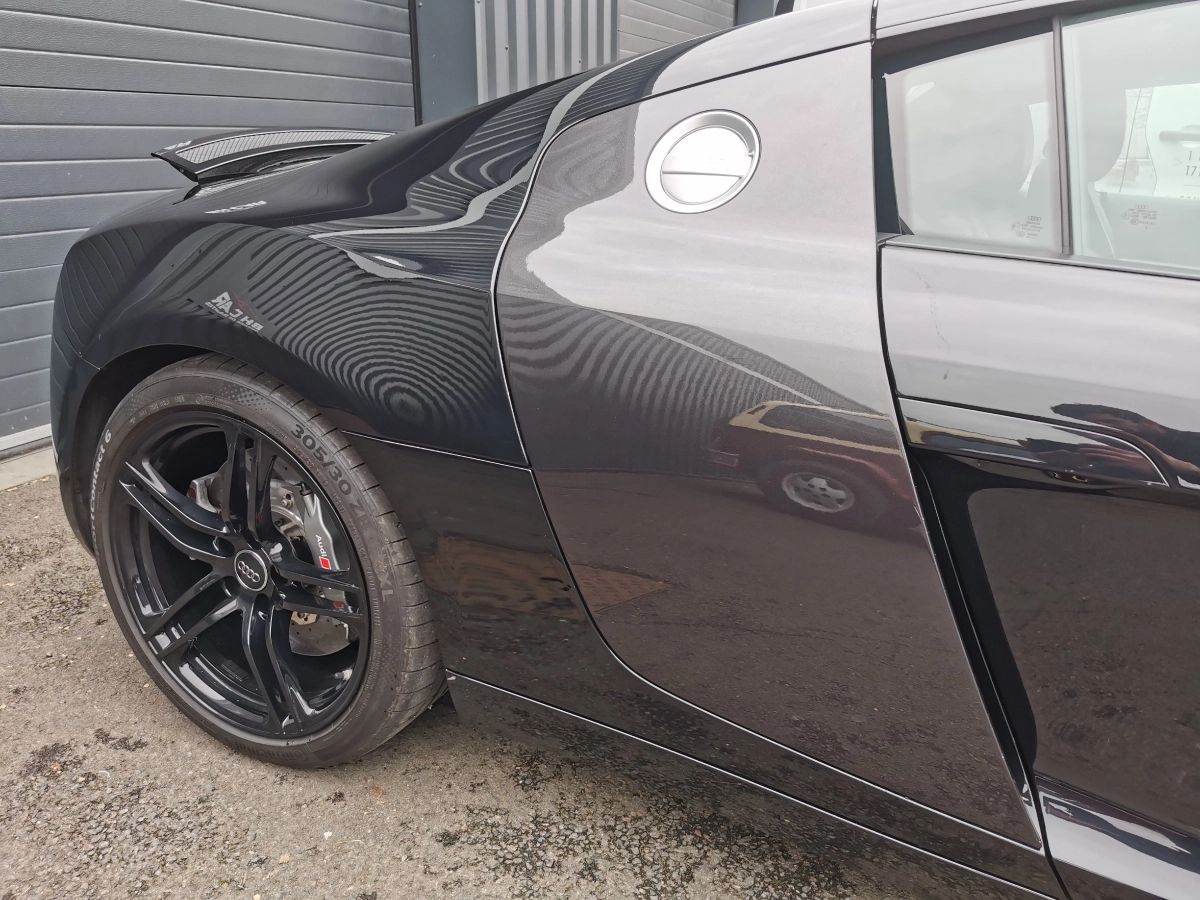 Audi R8 - photo 28