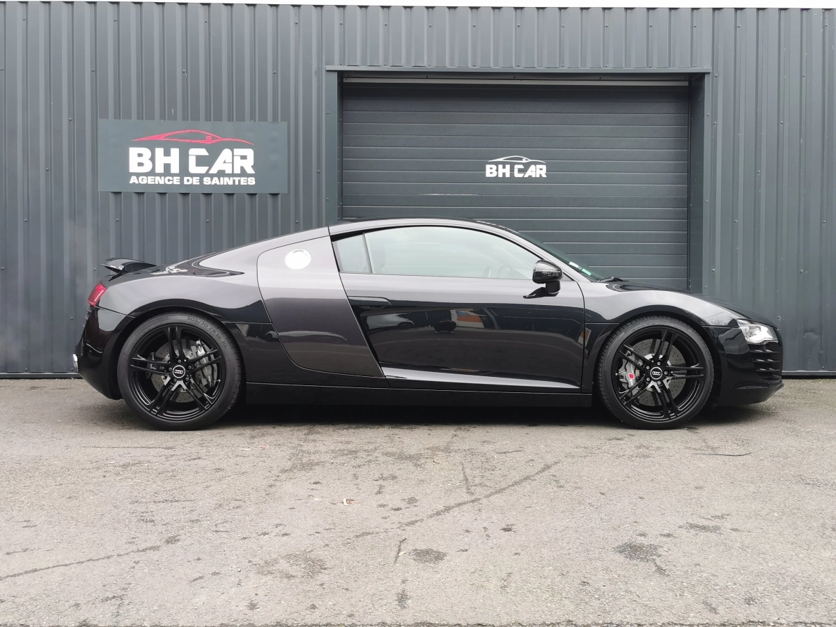 Audi R8 - photo 4