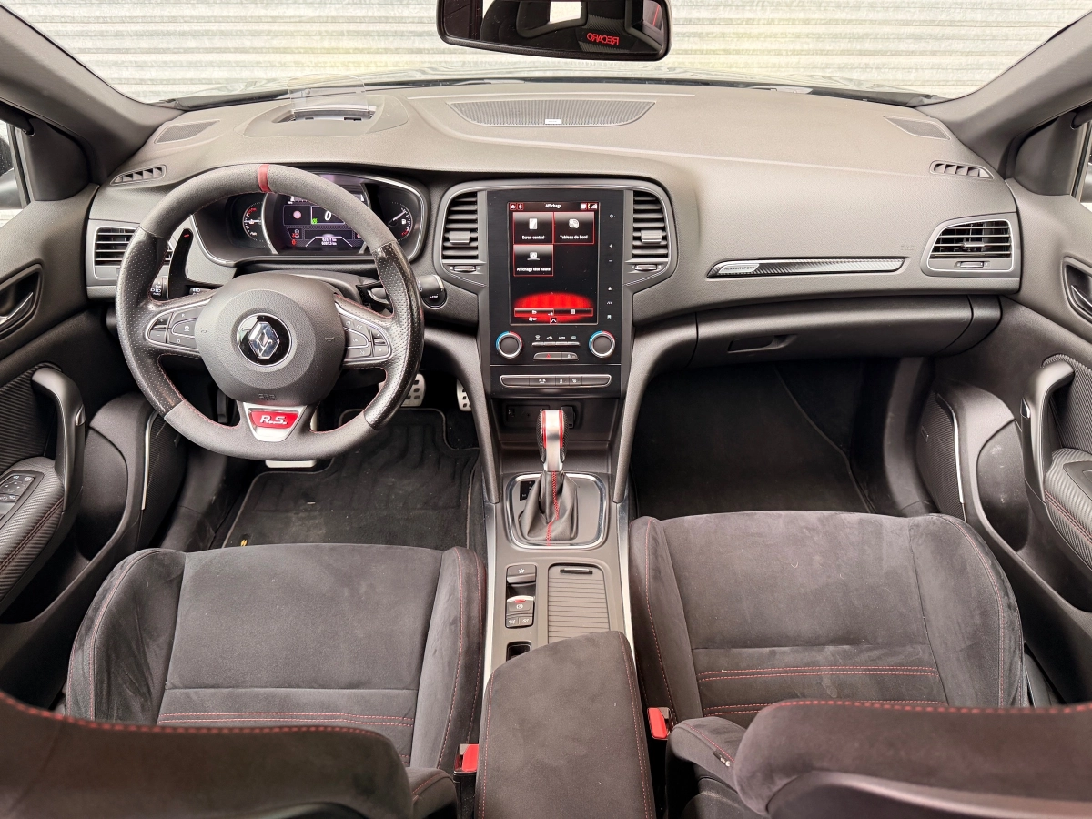 Renault Megane - photo 17