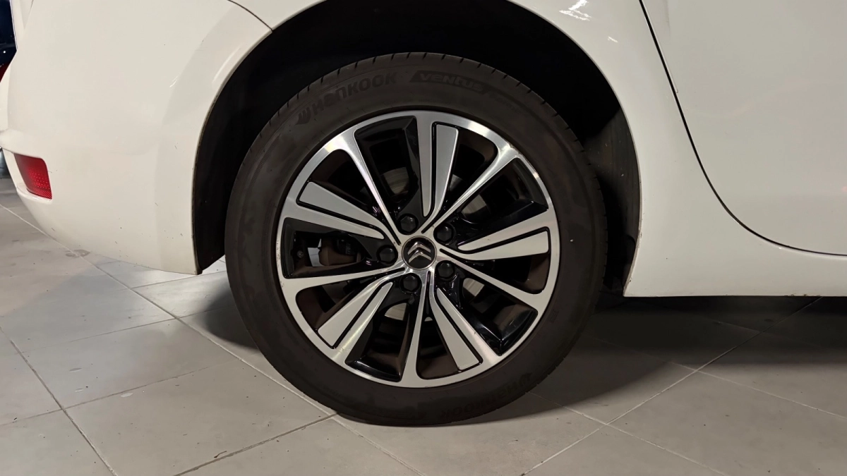 Citroen C4 Grand Picasso - photo 13