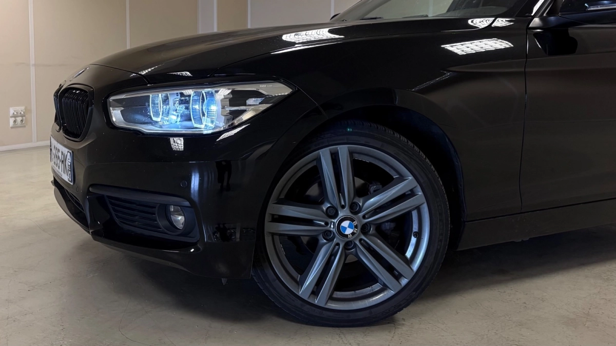 Bmw Serie 1 - photo 11