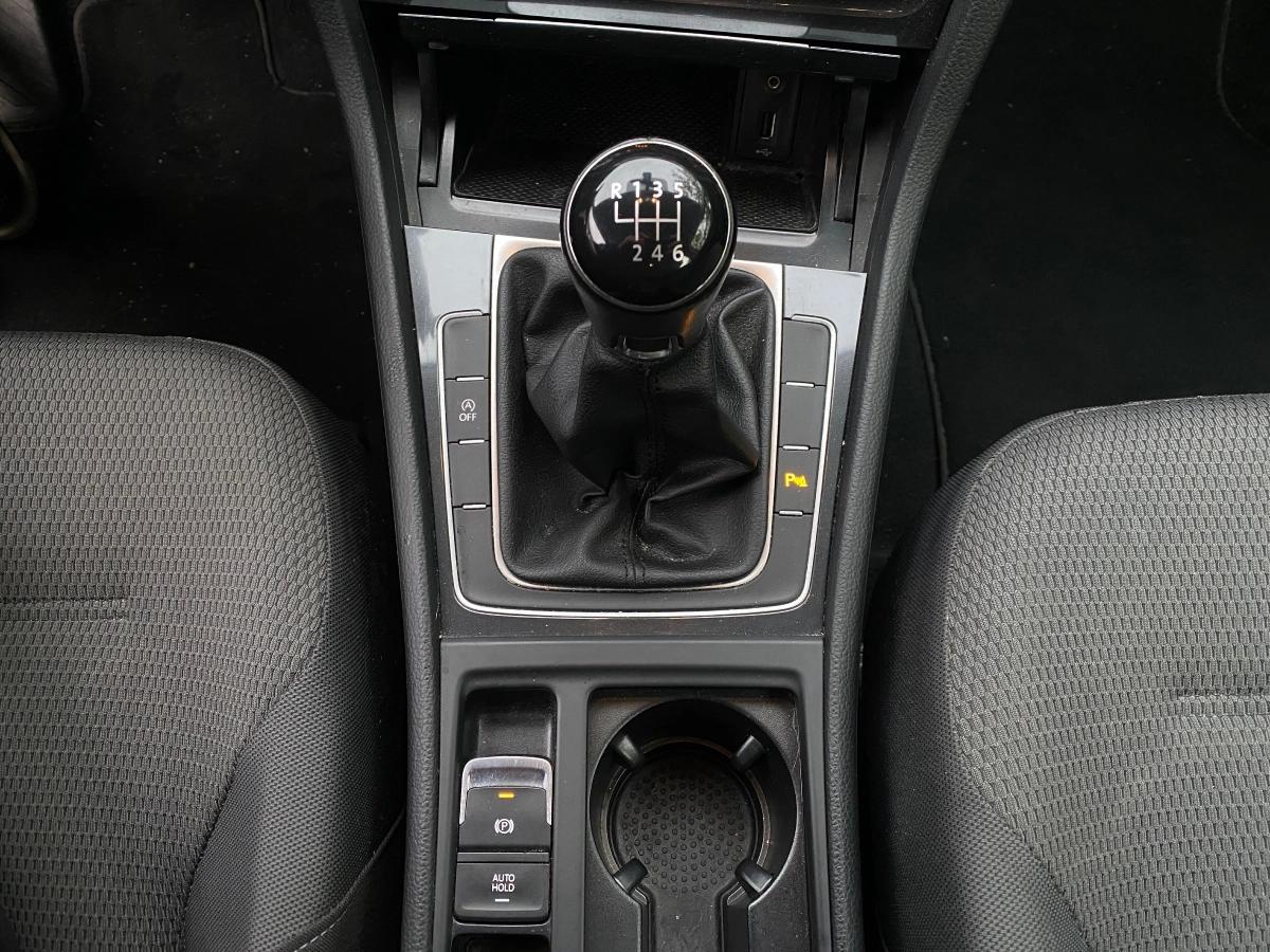 Volkswagen Golf 1.0 TSI 110 BLUEMOTION FIRST EDITION