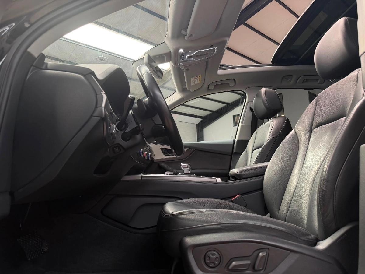 AUDI Q7 3.0 TDI 272 AVUS EXTENDED 7 PLACES  "DANS L'ETAT"