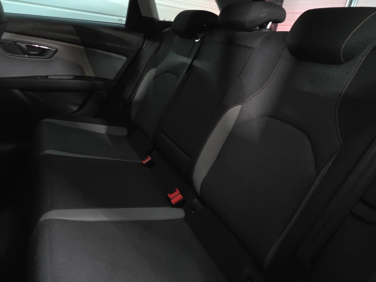 Seat Leon - photo 14