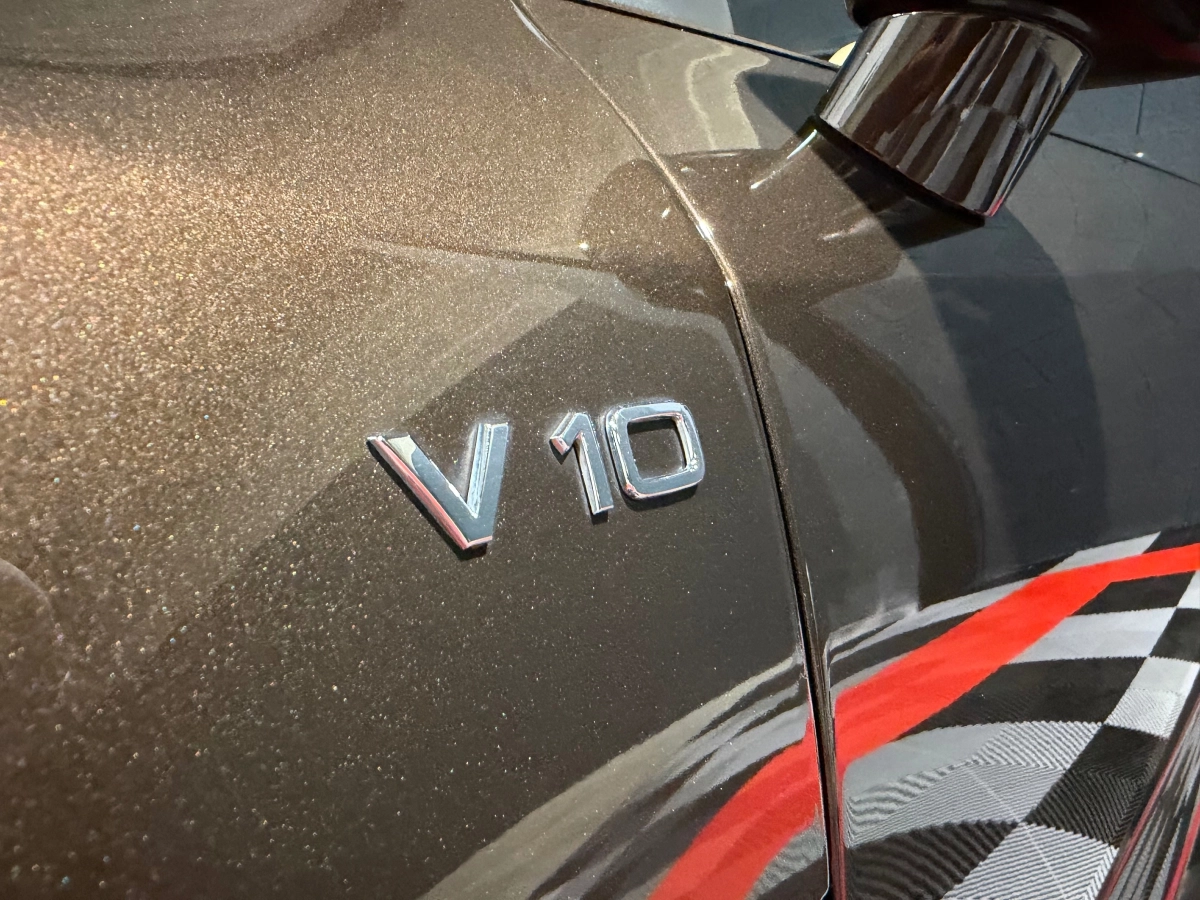 Audi R8 - photo 12