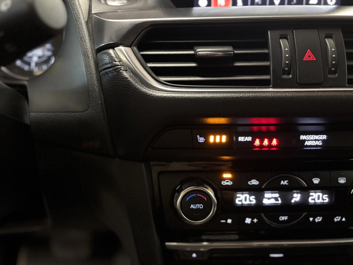 Mazda 6 - photo 20
