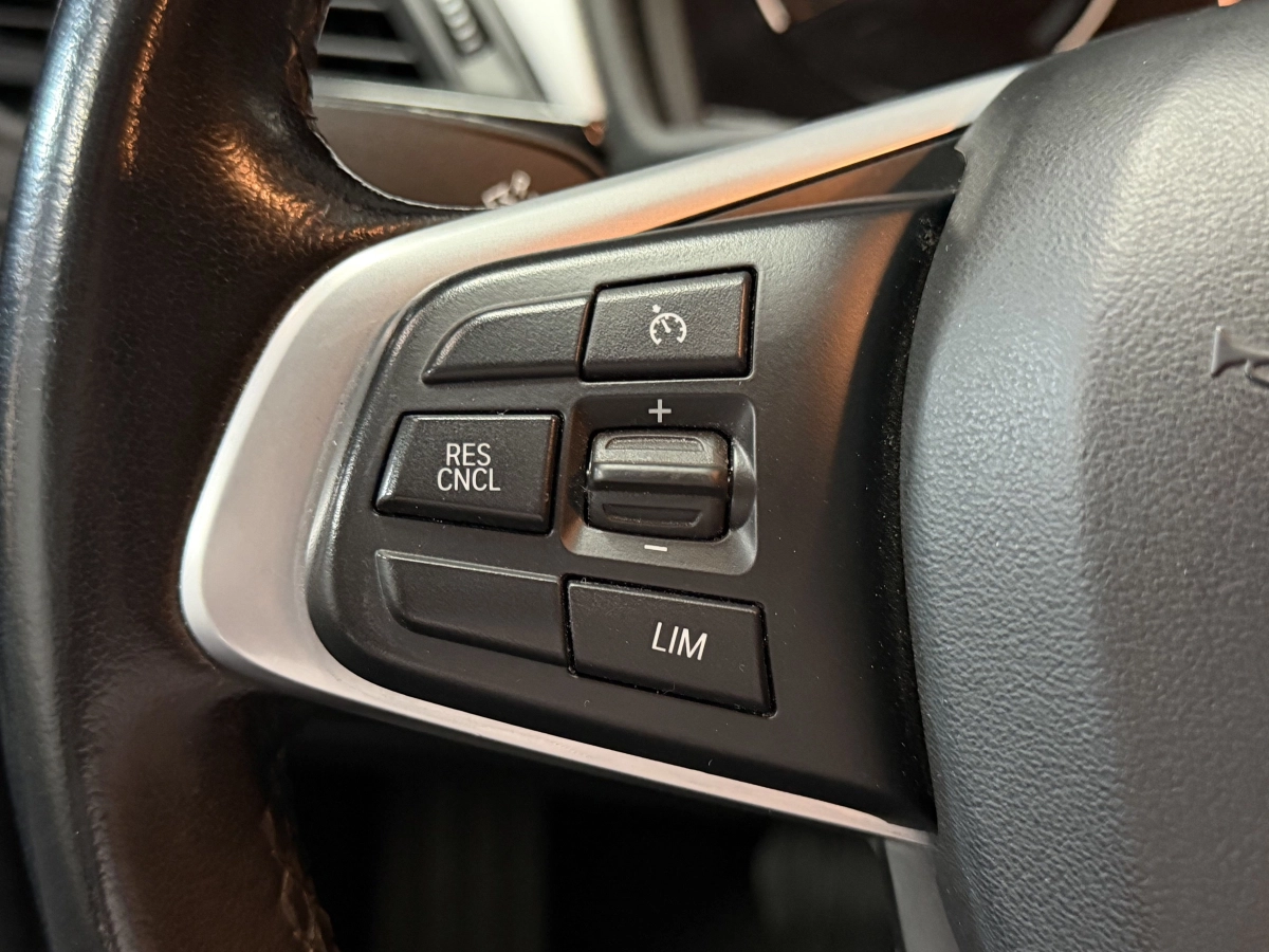Bmw X1 - photo 9