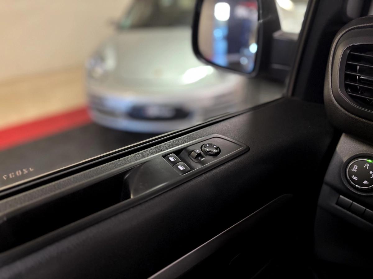 Aperçu indisponible de Peugeot Expert