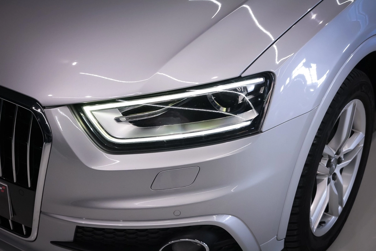 Audi Q3 - photo 10