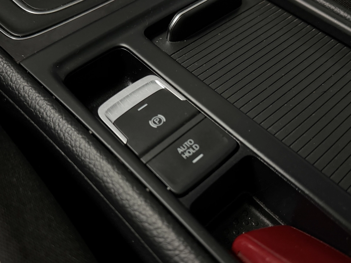 Volkswagen Golf - photo 15