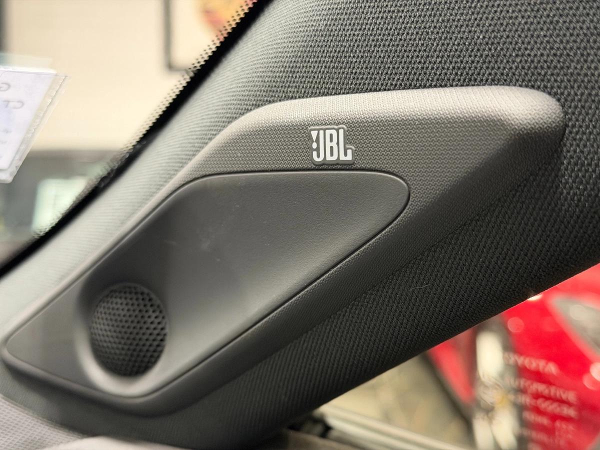 TOYOTA RAV4 Hybride 2WD 218ch Black Edition