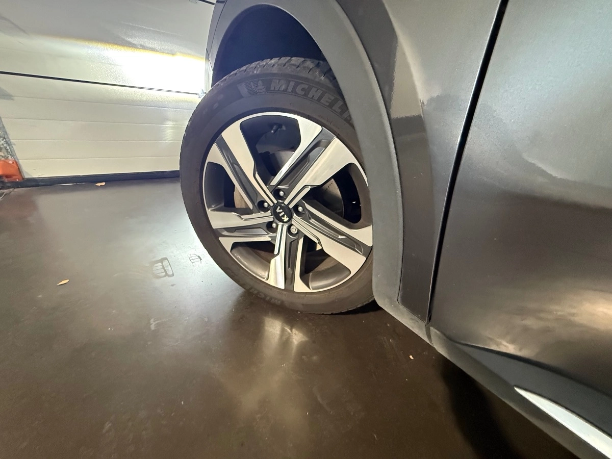 Kia Sorento - photo 29