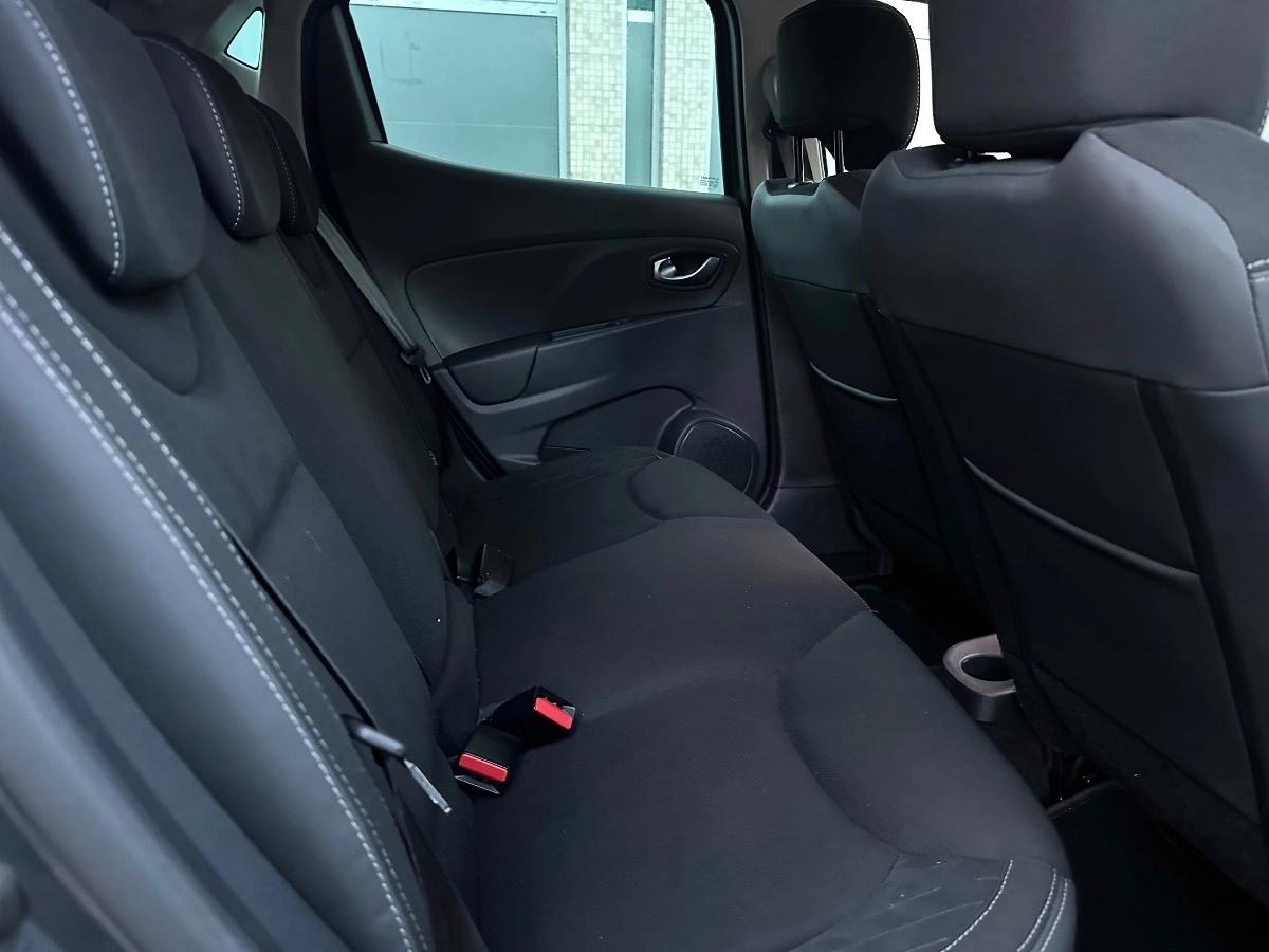 Renault Clio 0.9 TCE 75 ENERGY LIMITED