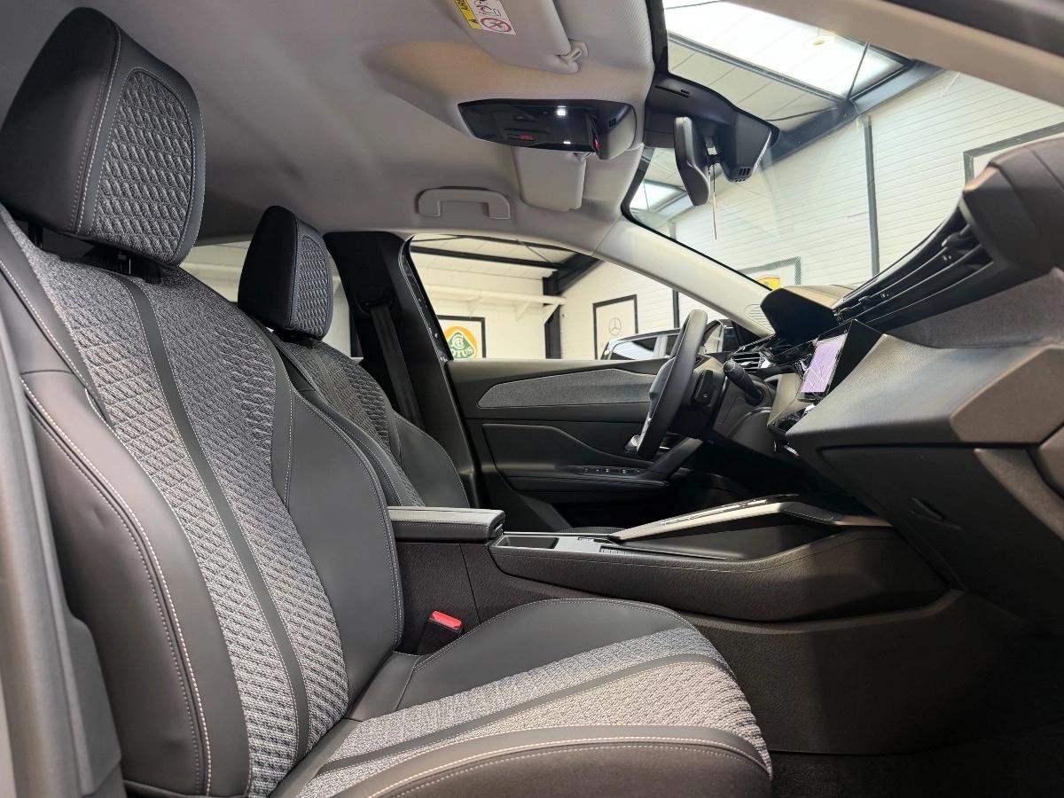 Peugeot 308 SW - BLUEHDi EAT8 S&S 130CH - FINITION ALLURE - TVA RECUPERABLE