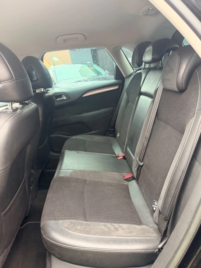 Citroen C4 - photo 8