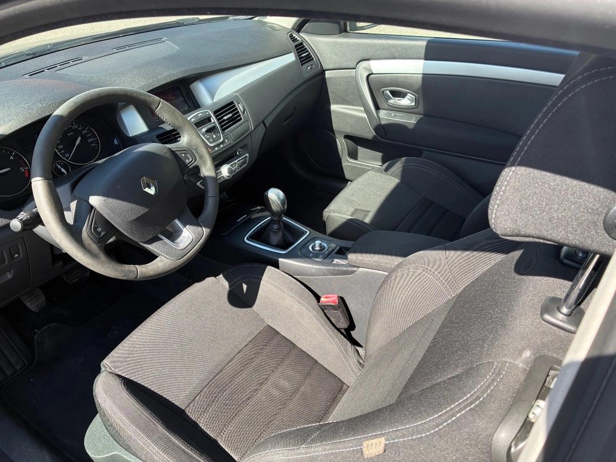 Renault Laguna COUPE 2.0 DCI 150 DYNAMIQUE