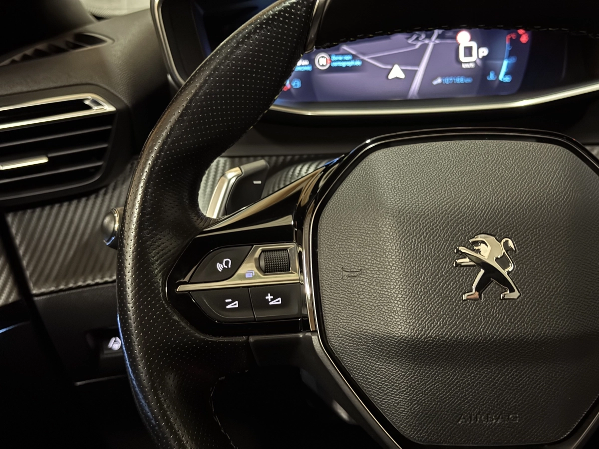 Peugeot 2008 - photo 8