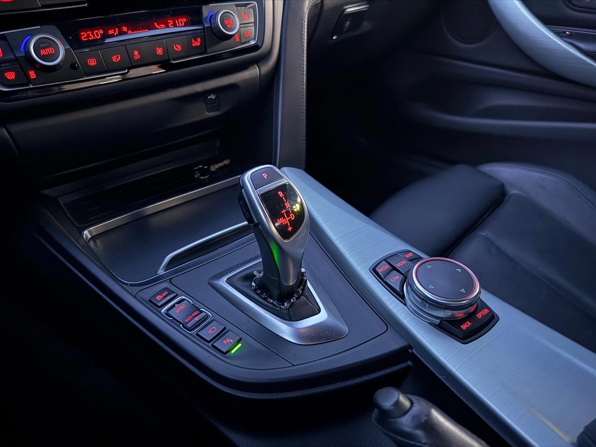 Aperçu indisponible de Bmw Série 4