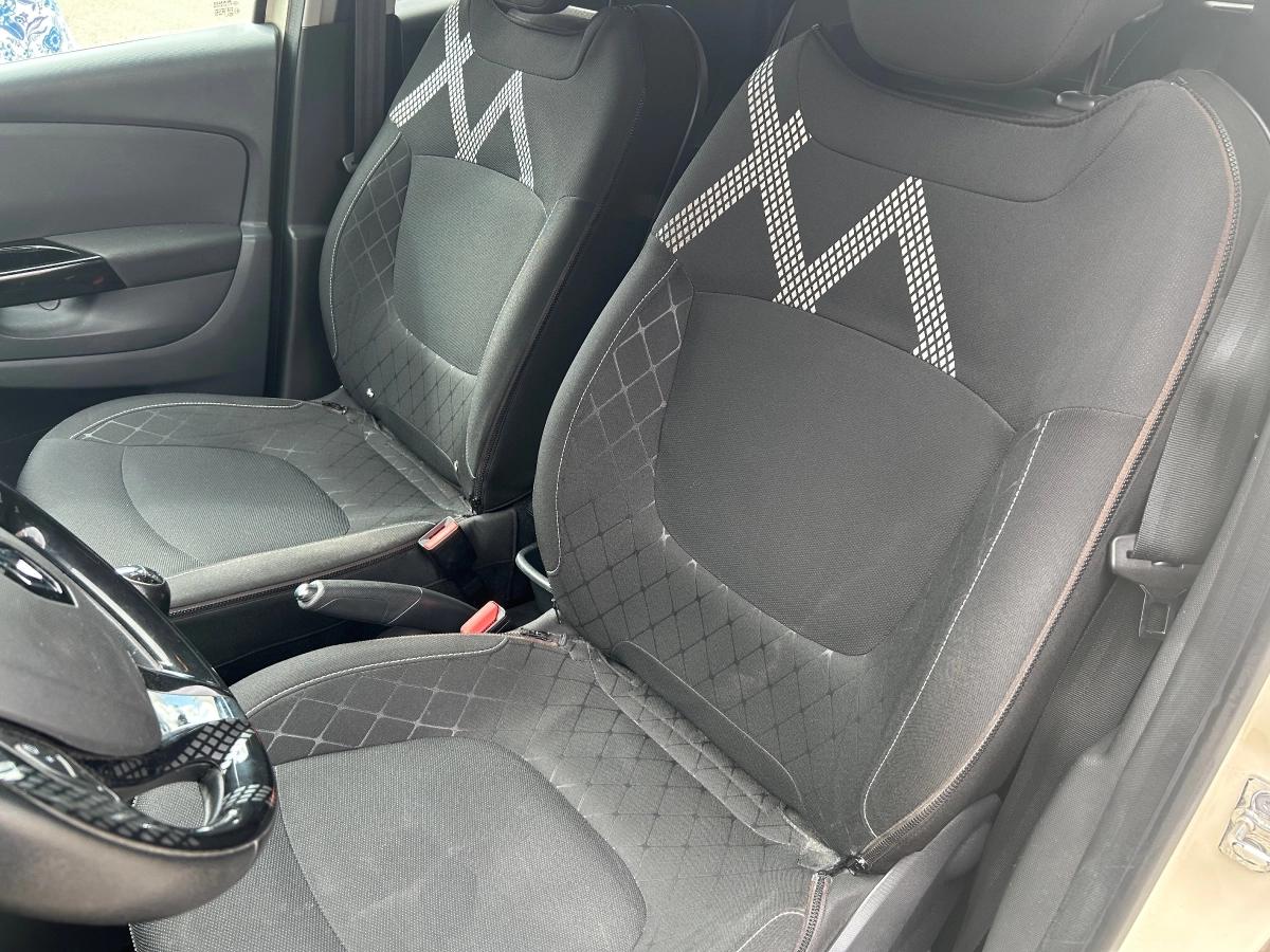 Renault Captur 1.5 DCI 90 ENERGY INTENS