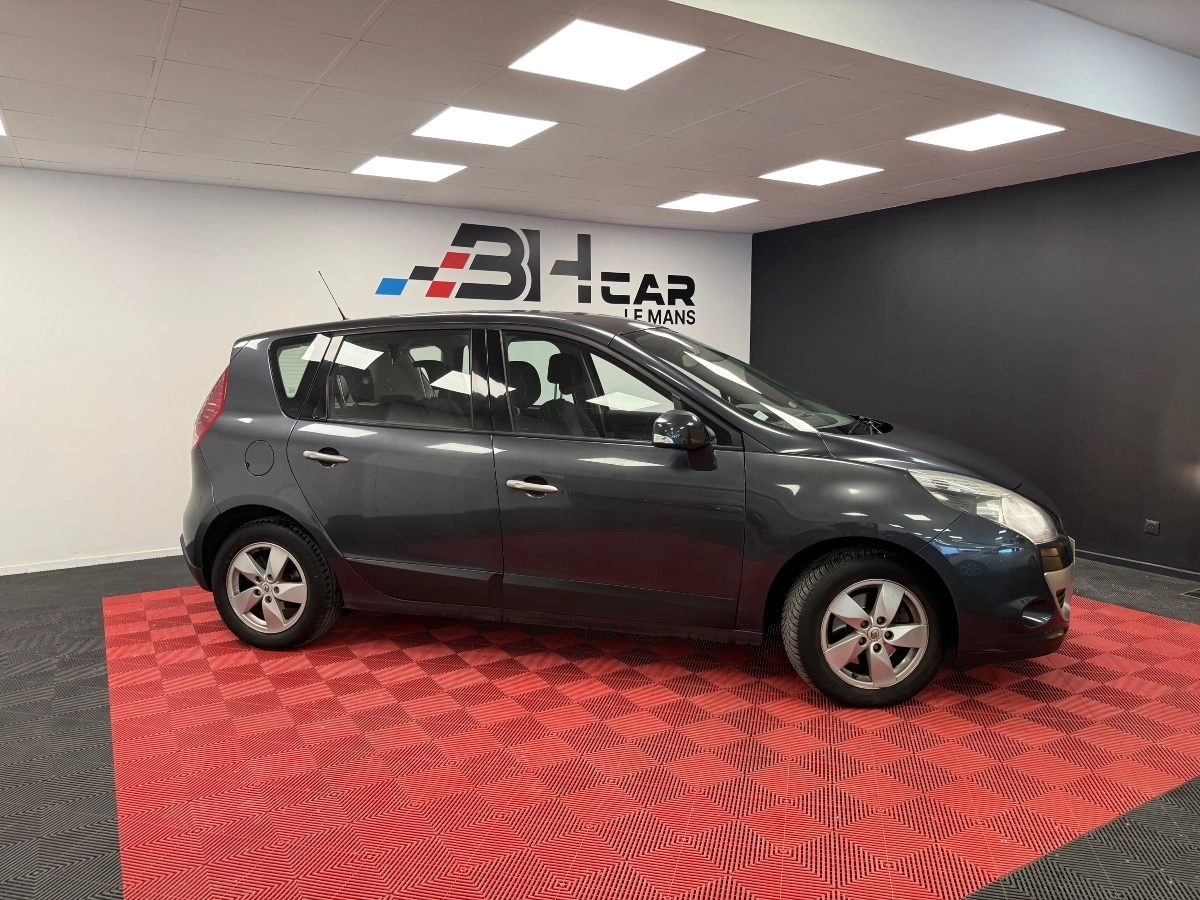 Renault Scenic - photo 3