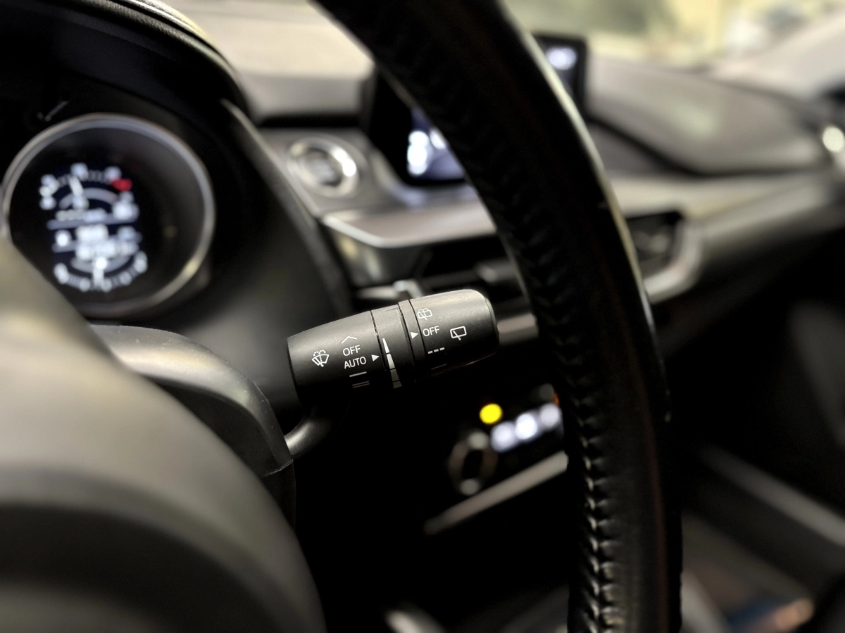 Mazda 6 - photo 32