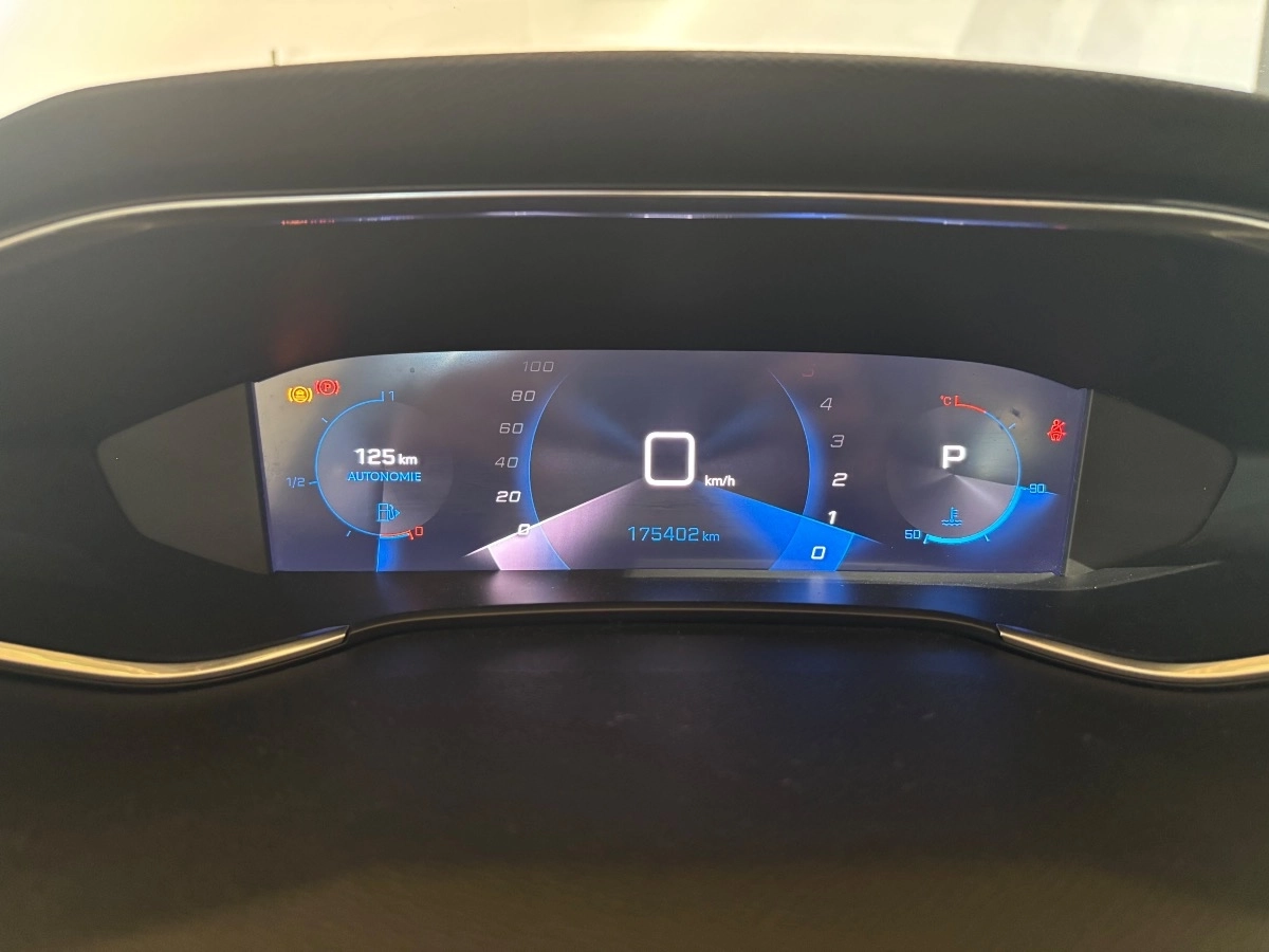 Peugeot 308 - photo 6