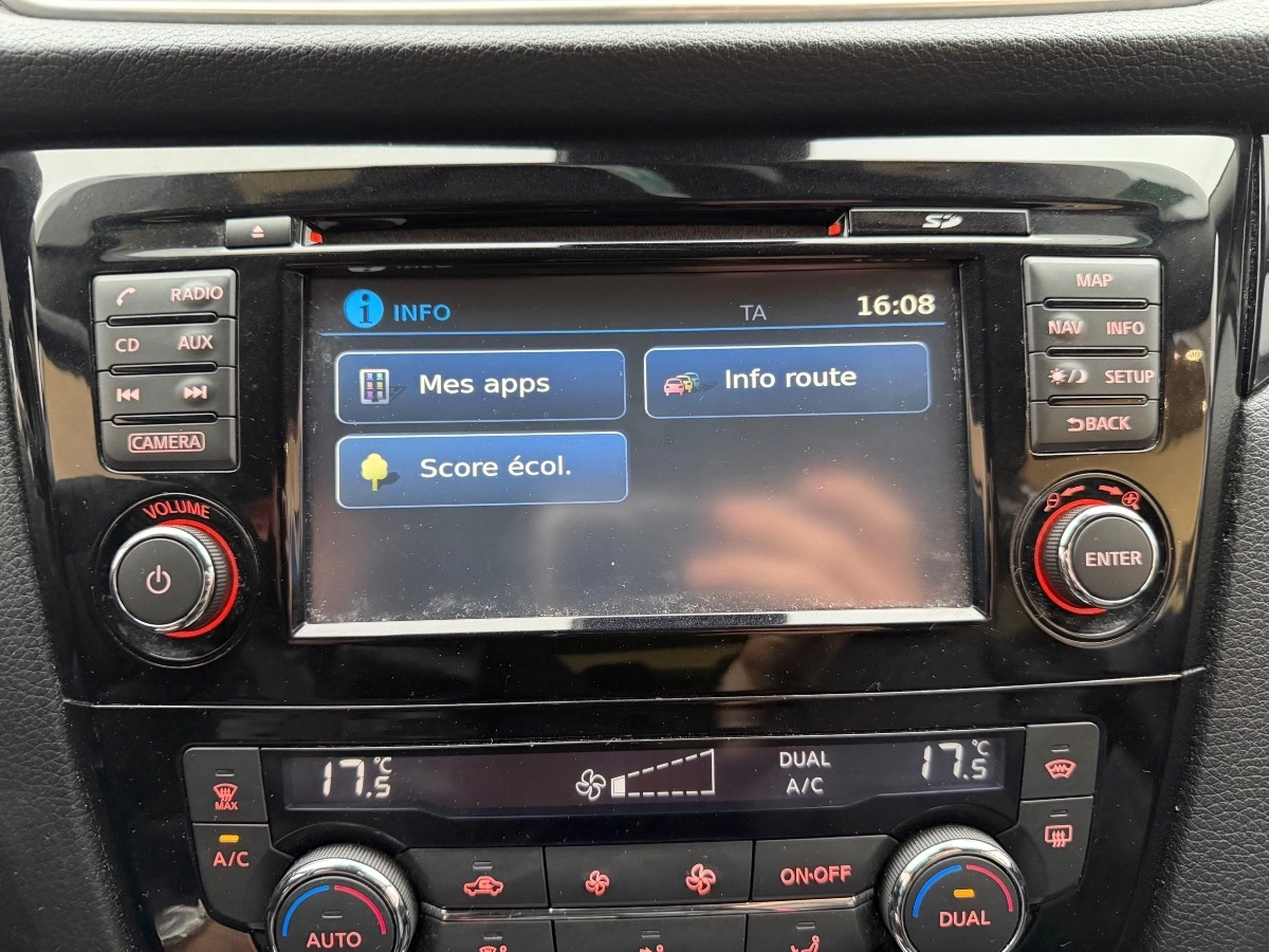 Nissan Qashqai - photo 21