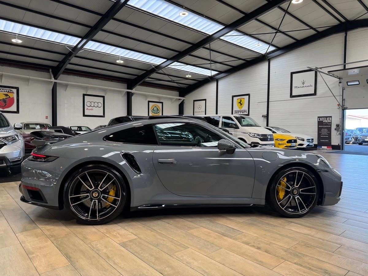 PORSCHE 911 992 TURBO S 650 COUPE ORIGINE PORSCHE FRANCE / APPROVED 2029