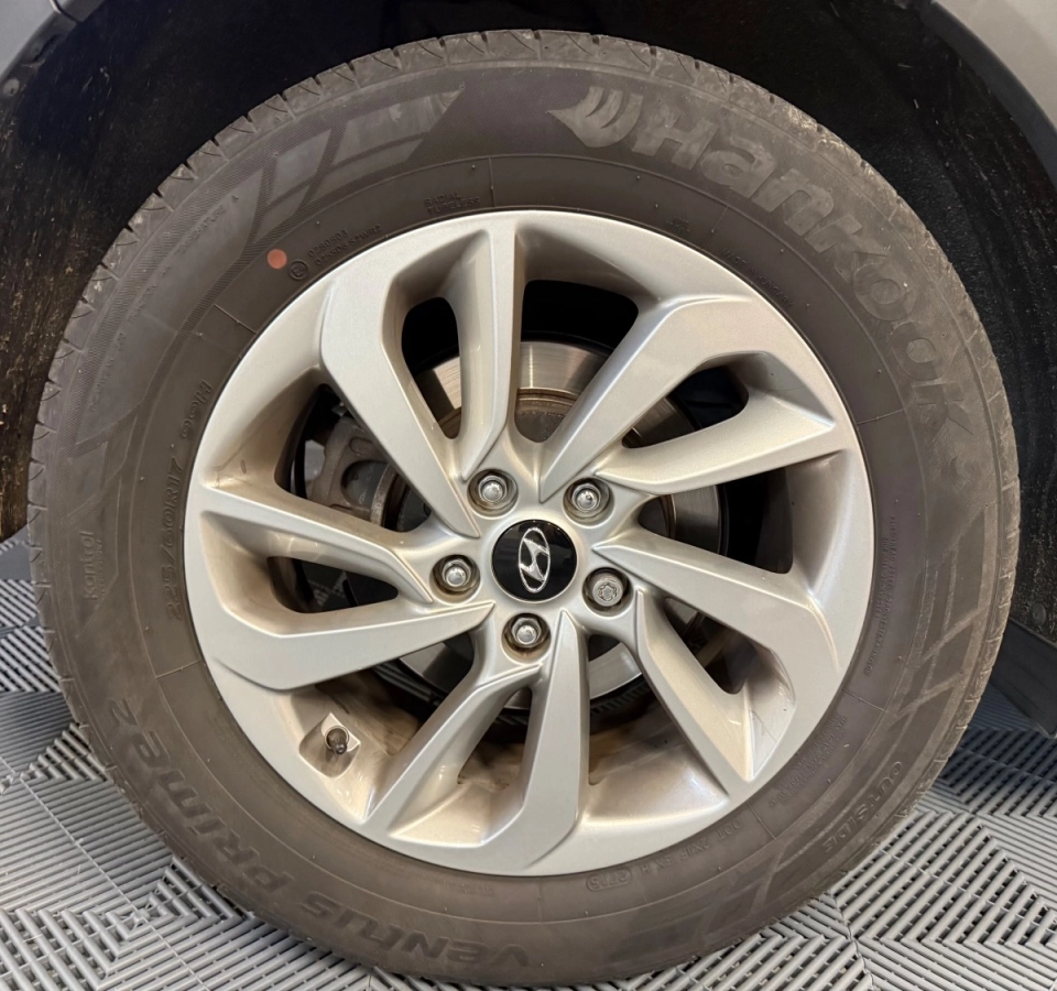 Hyundai Tucson - photo 21