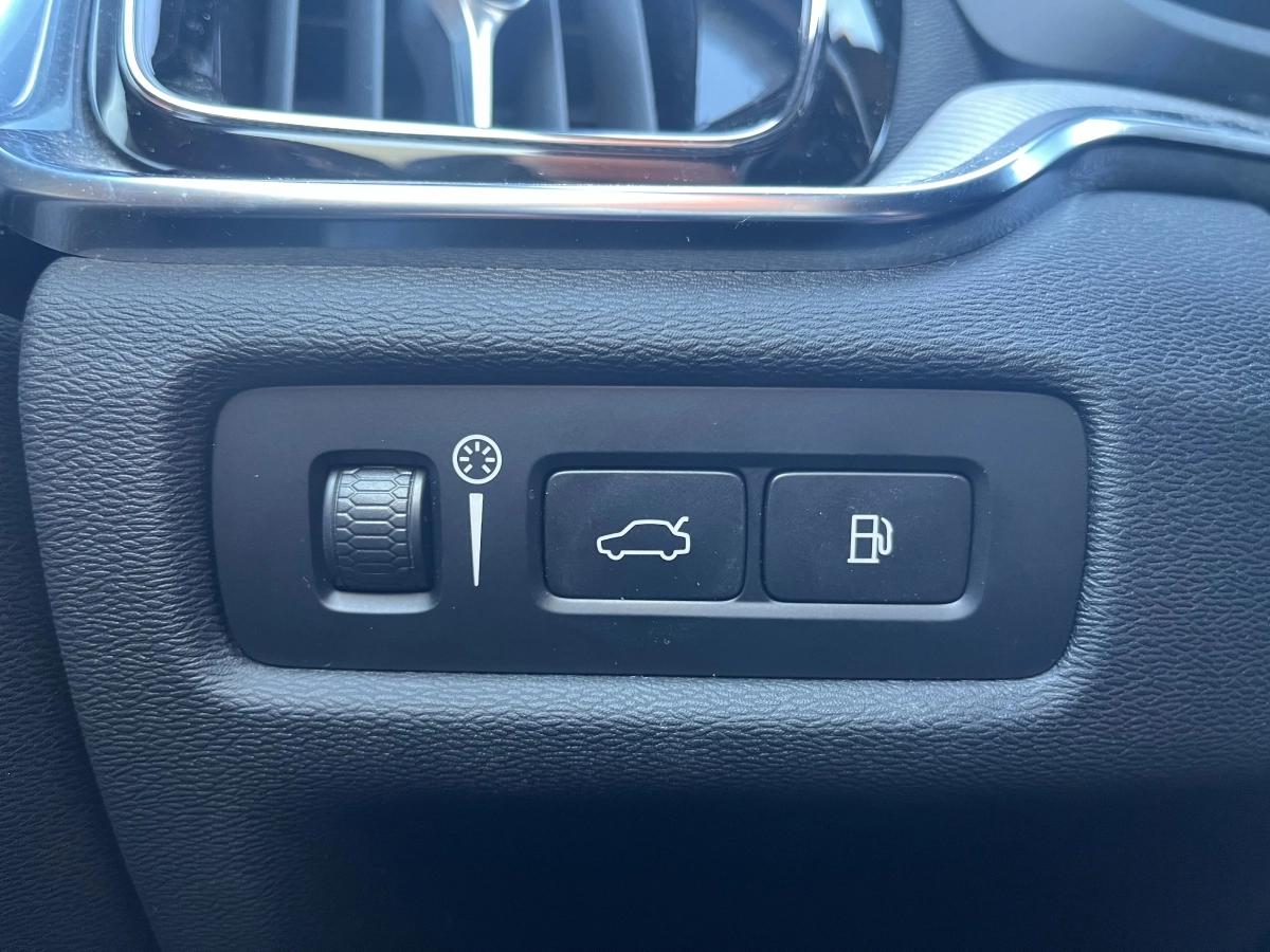 Volvo V60 2.0 T6 340H 255 TWIN-ENGINE PHEV HYBRID R-DESIGN AWD GEARTRONIC BVA