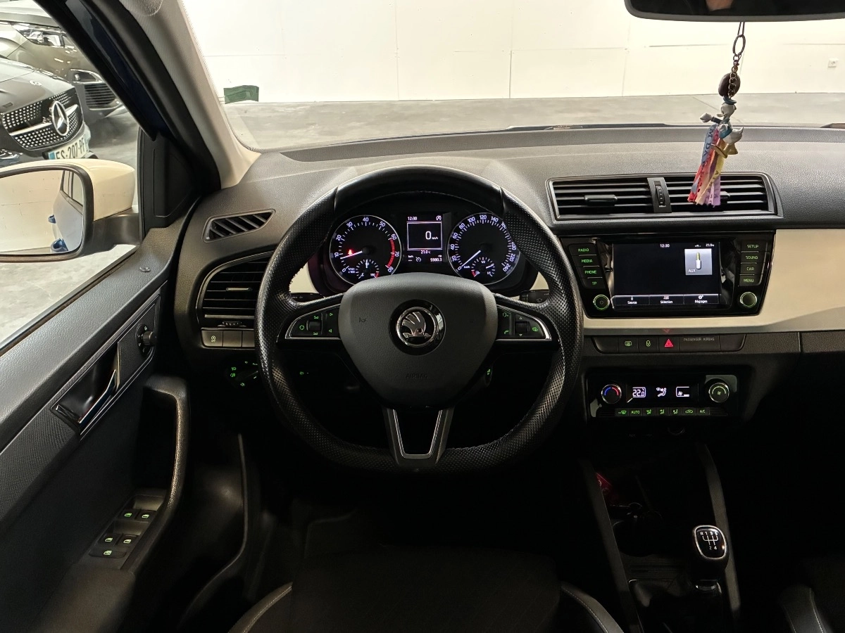 Skoda Fabia - photo 10