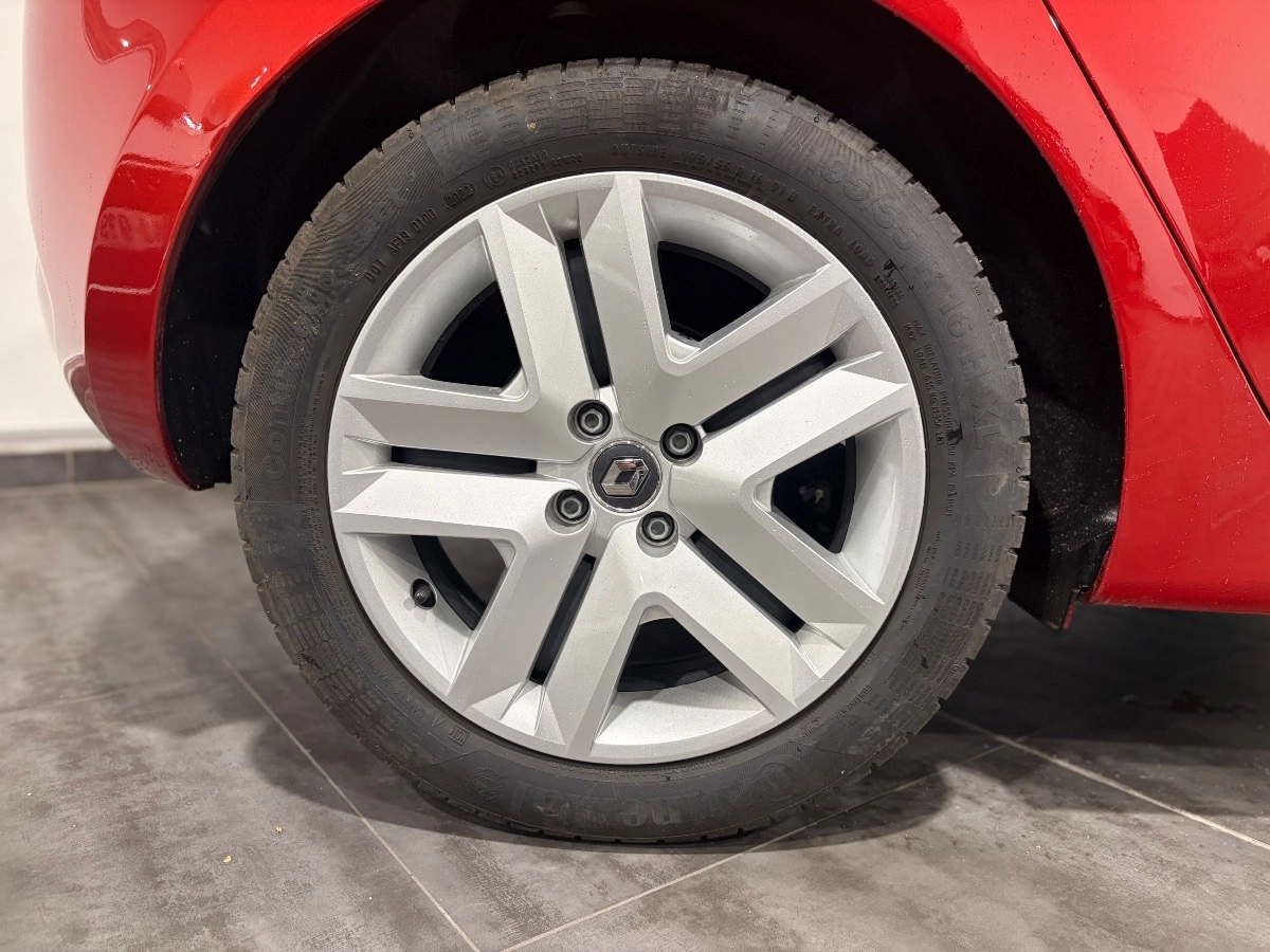 Renault Clio - photo 26