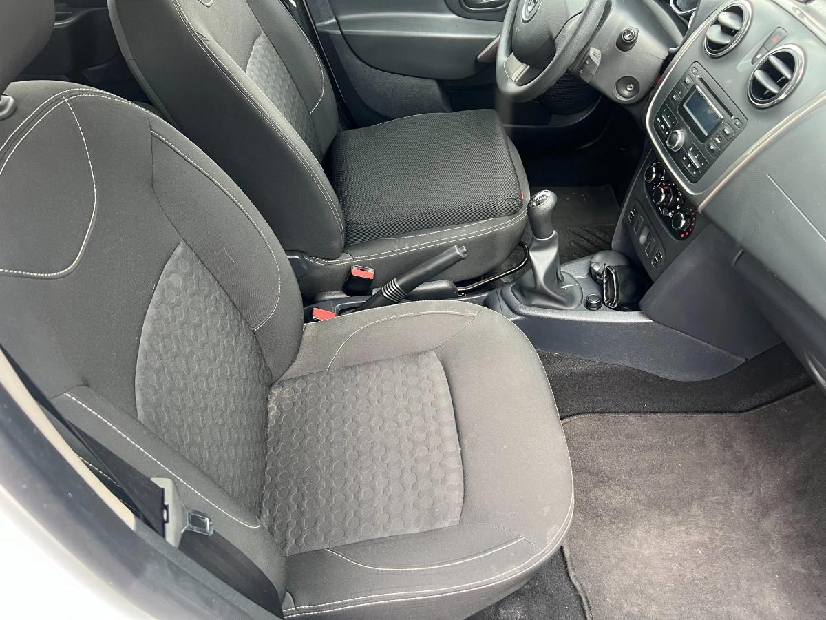 Dacia Sandero 1.2 75 AMBIANCE