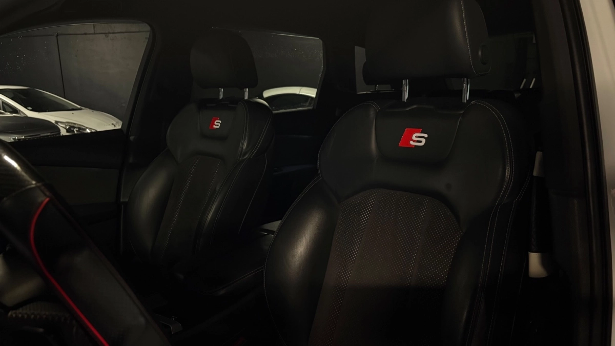 Audi Q7 - photo 25