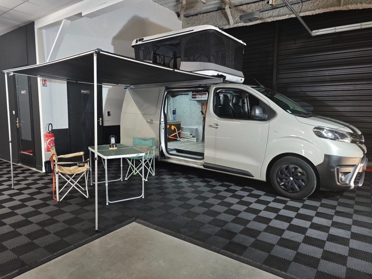 Toyota Pro Ace - photo 15