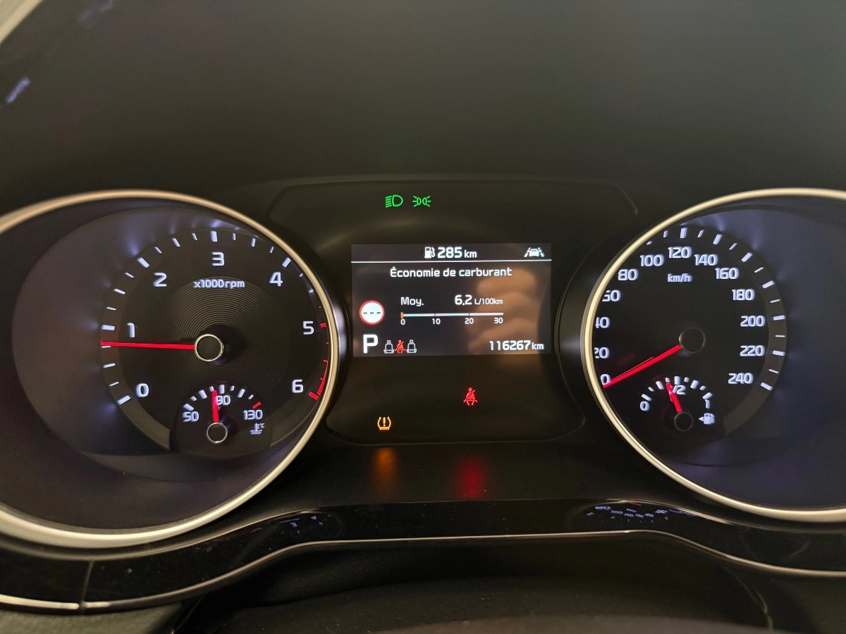 Kia Ceed - photo 21