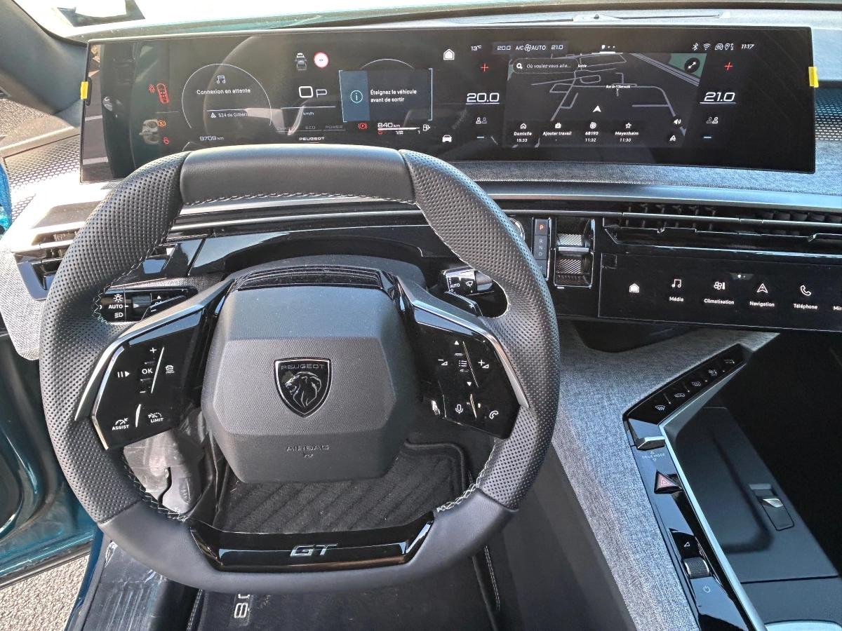 Peugeot 3008 136ch MHEV HYBRID E-DCS6 GT
