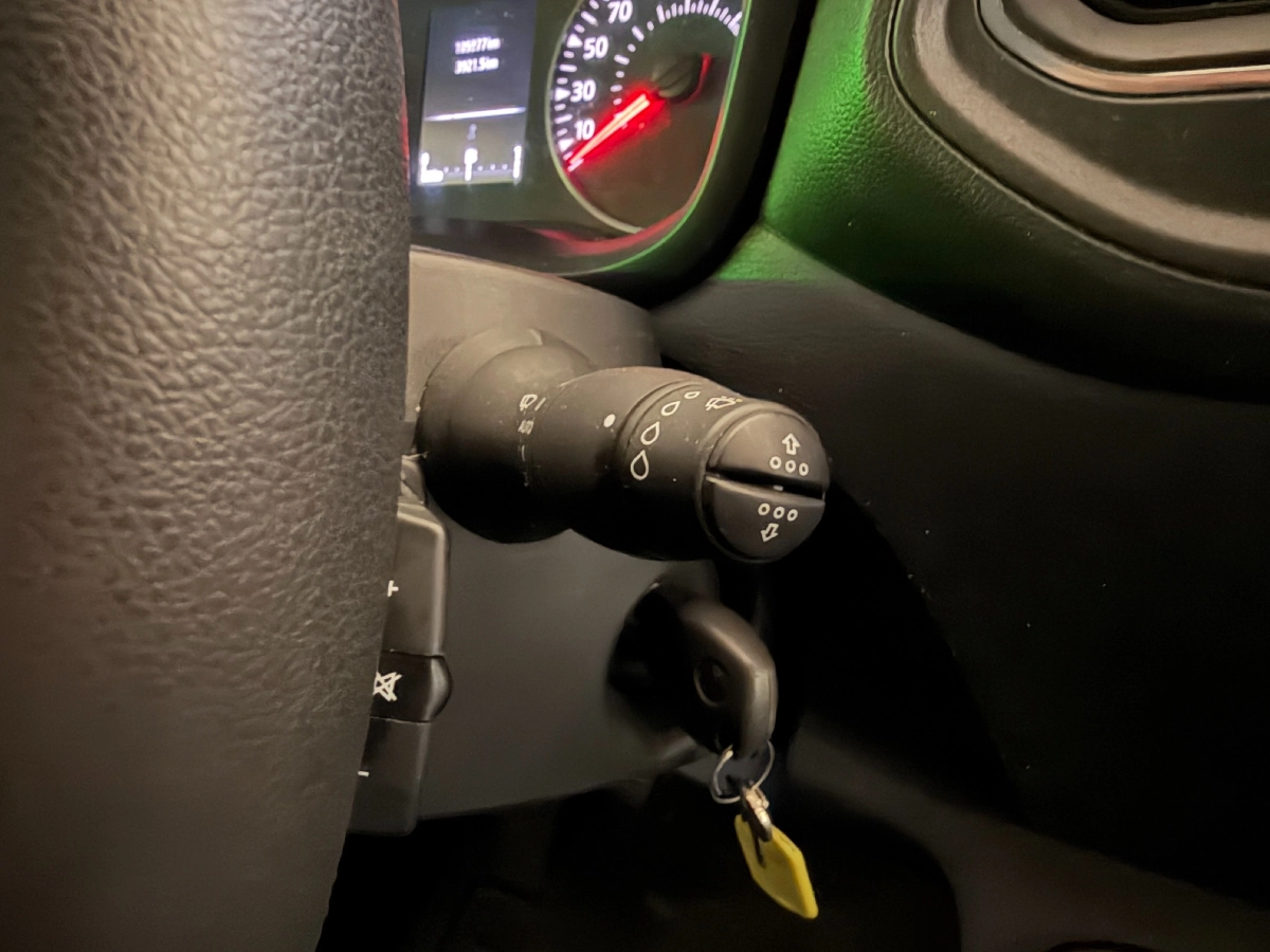 Renault Master Vu - photo 18